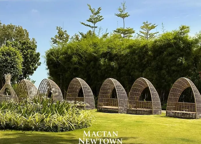 8 Newtown Boulevard Near Airport And Apartment *